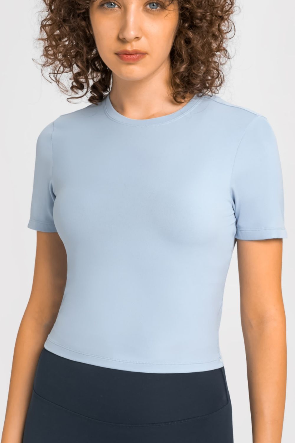 Round Neck Short Sleeve Yoga Tee